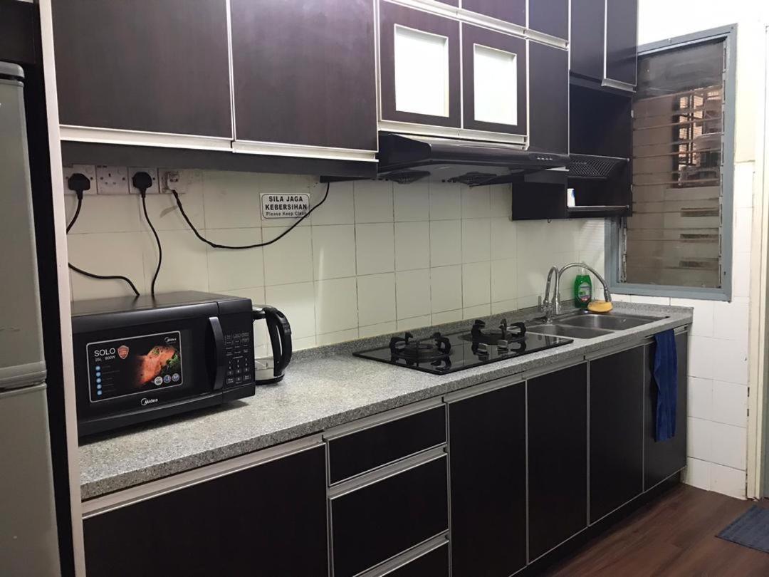 Homestay Fekrifarisha Sa Shah Alam Buitenkant foto
